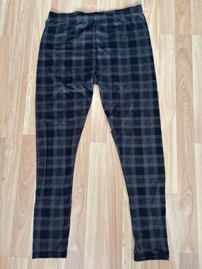 Black and Gray Plaid Leggings